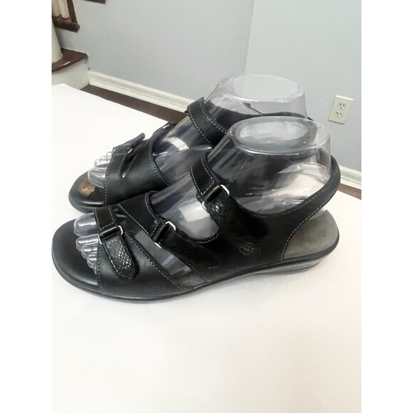 SAS Tripad Sandals Comfort Tabby Slingback Strappy Flat Black Leather 7 Walking - Picture 1 of 8